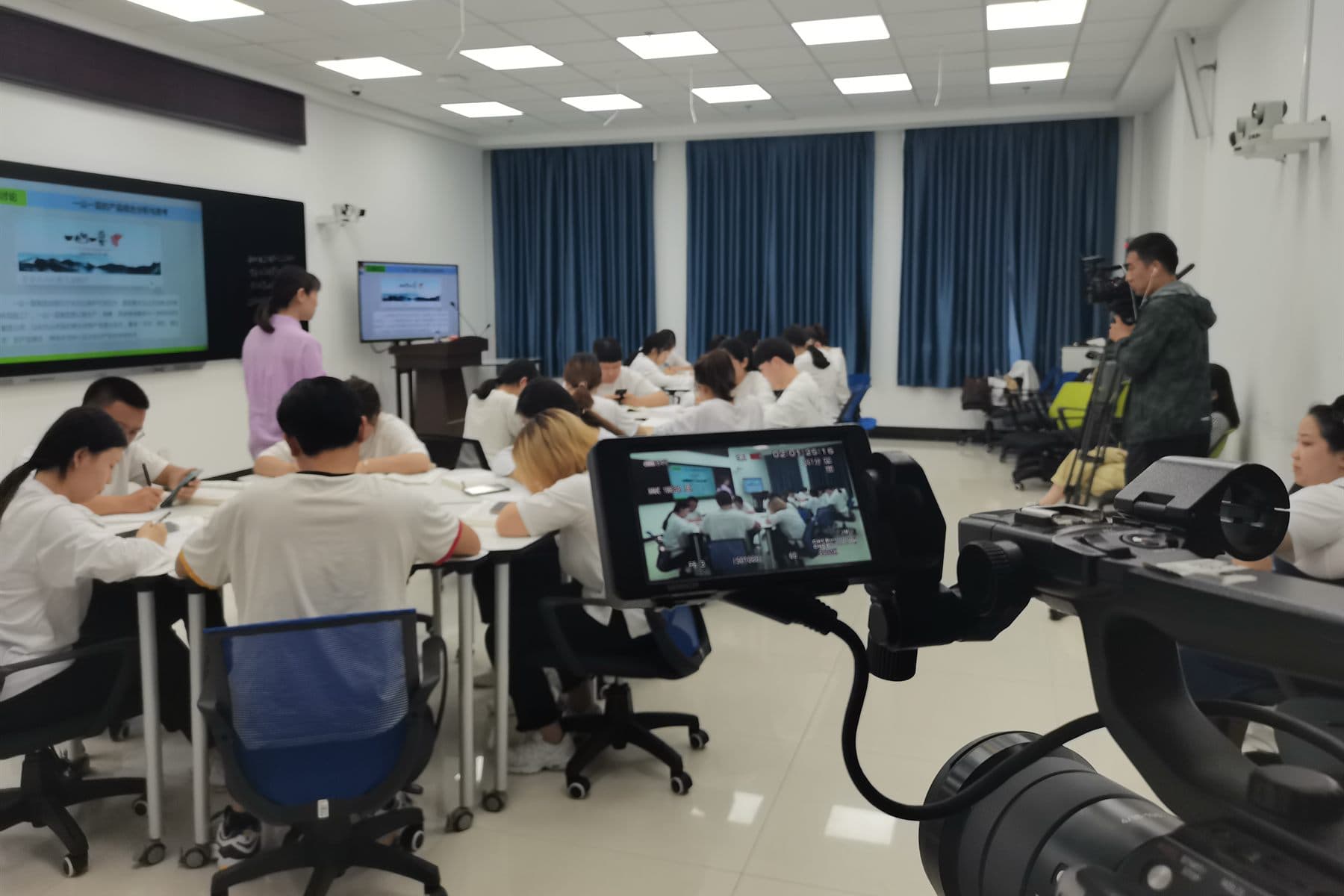 中国MV与音乐影像设备租赁